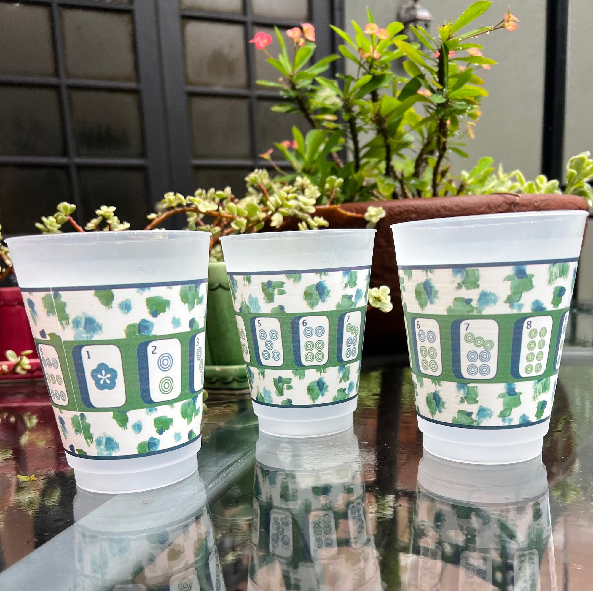 Catwalk Abstract Frosted Mahjong Cups - Set of 8