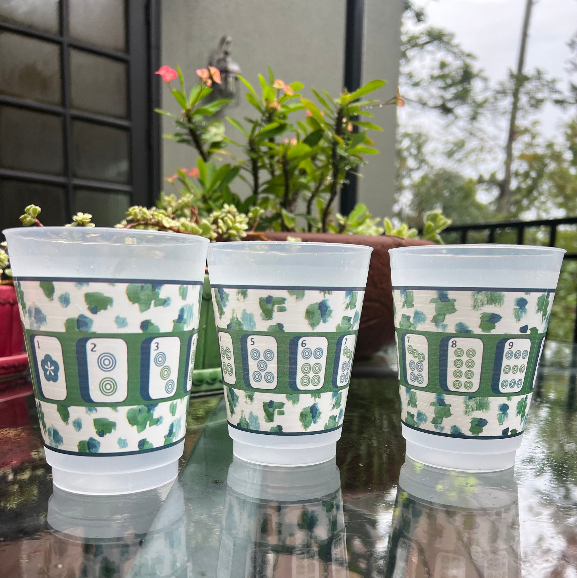 Catwalk Abstract Frosted Mahjong Cups - Set of 8